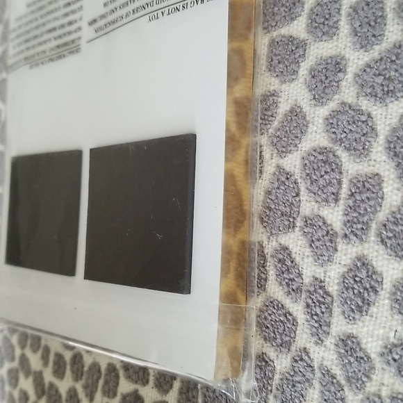 Emily + Meritt Magnetic Grocery List Notepad - Picture 6 of 9